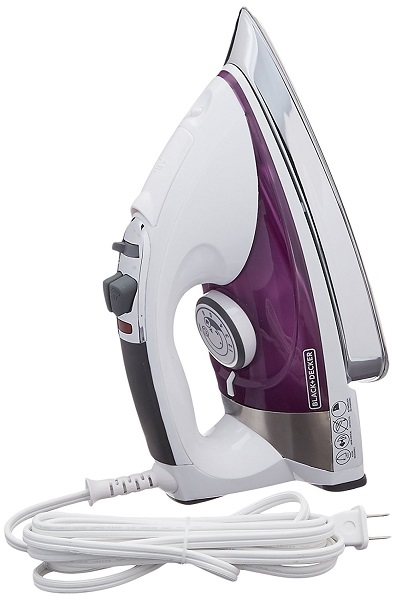 Black & Decker Advantage White Silver Professional Steam Iron D2030 -  household items - by owner - housewares sale 